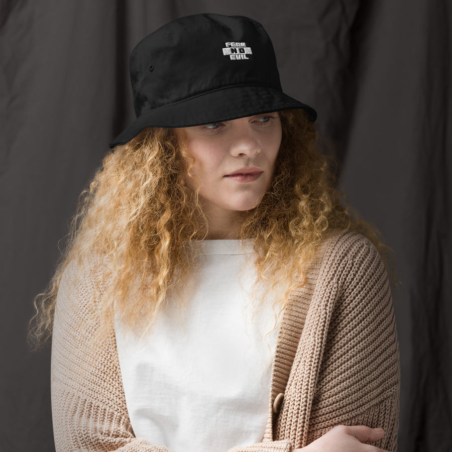 Organic bucket hat - Fear No Evil